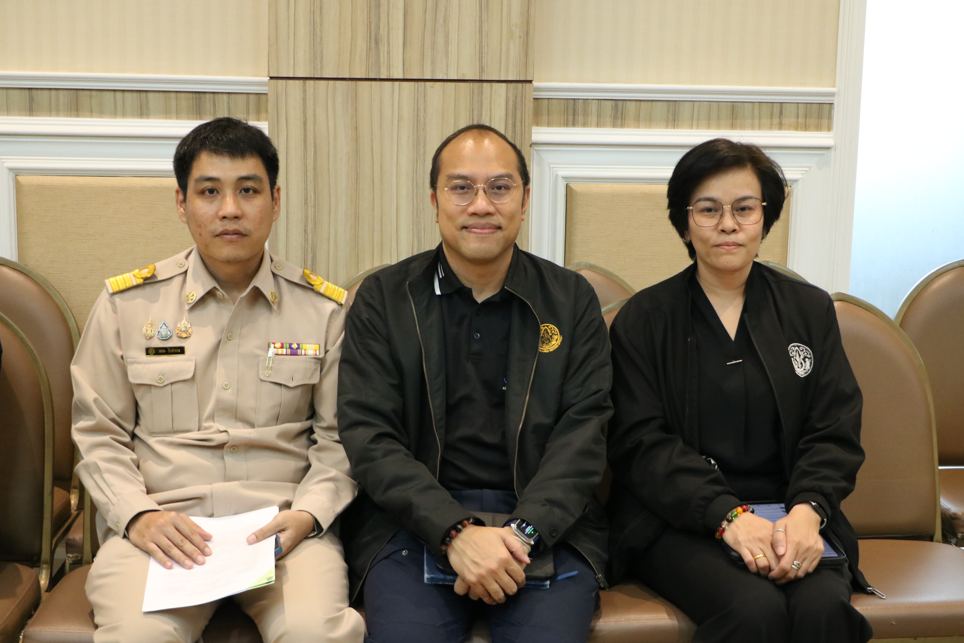 title - ส.ป.ก. ร่วมแถลงข่าวรายงานสถานการณ์น้ำ กระทรวงเกษตรและสหกรณ์